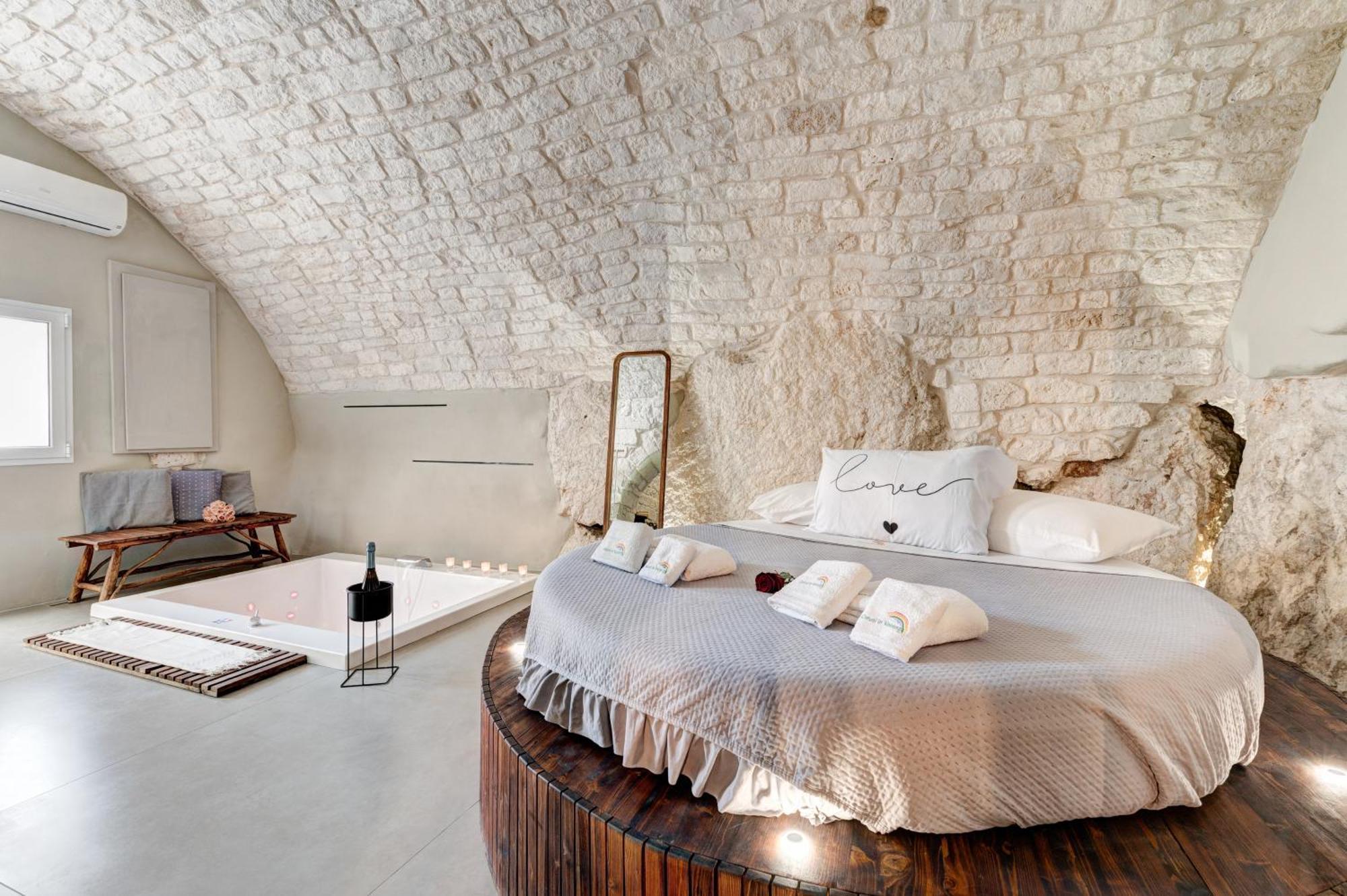 Malolu Luxurysuite Ostuni Eksteriør billede